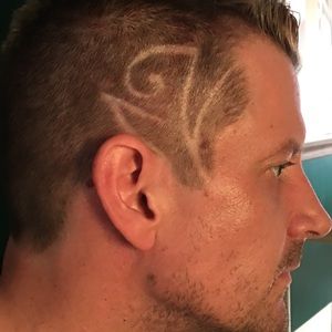 Meet your Posher, Jason